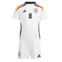 Tyskland Toni Kroos #8 Hemmatröja Barn EM 2024 Kortärmad (+ Korta byxor)
